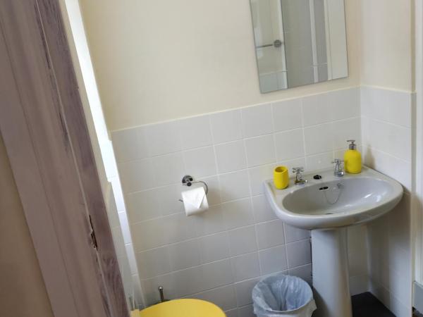 The Castleton : photo 10 de la chambre chambre familiale avec salle de bains privative (2 adultes + 2 enfants)