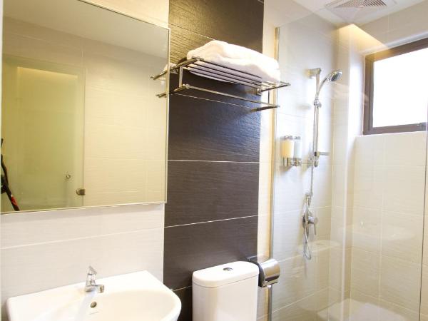 Lotus Hotel Masjid India : photo 3 de la chambre chambre double standard