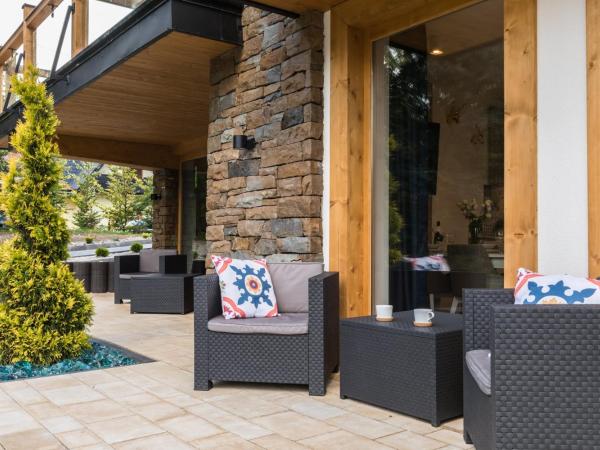 Rezydencja Sobiczkowa Apartamenty : photo 7 de la chambre studio avec canapé-lit