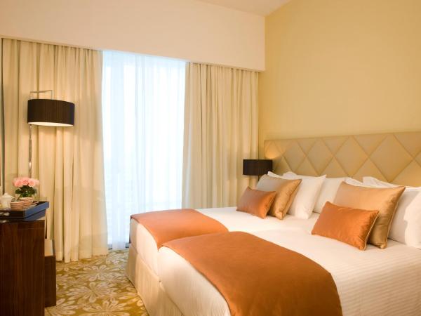 La Suite Dubai Hotel & Apartments : photo 6 de la chambre deluxe two bedroom apartment - complimentary transfer to mall of the emirates, insurance market metro station & jbr beach