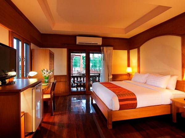 Baan U Sabai Boutique House-SHA Plus : photo 5 de la chambre chambre king supérieure avec vue sur la piscine