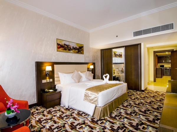 Al Murooj Grand Hotel : photo 4 de la chambre suite al murooj