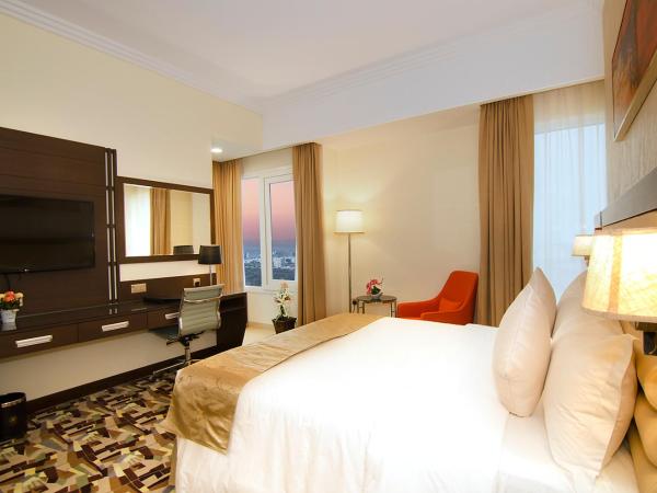 Al Murooj Grand Hotel : photo 4 de la chambre chambre double deluxe avec balcon