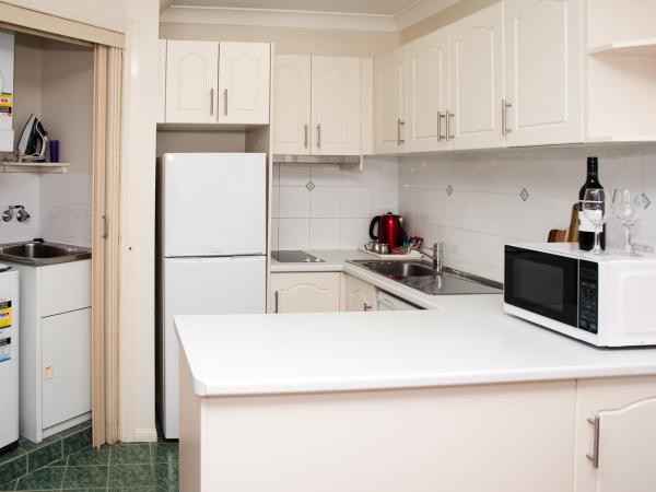 Pegasus Motor Inn and Serviced Apartments : photo 4 de la chambre appartement familial 1 chambre