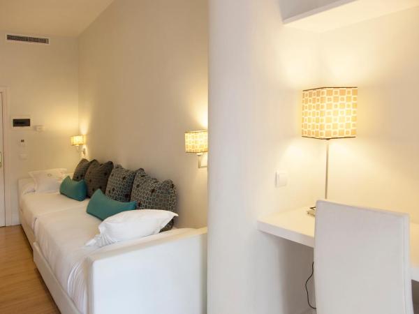 Hostal Goya : photo 2 de la chambre chambre lits jumeaux