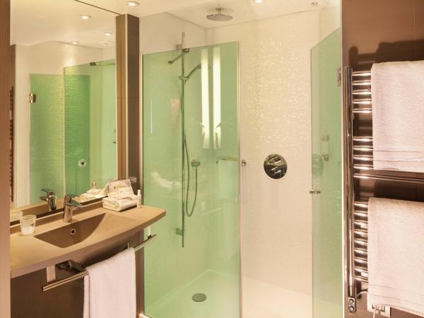 Hôtel & SPA Oceania L'Univers Tours : photo 2 de la chambre chambre double supérieure