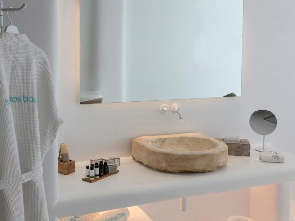 Mykonos Bay Resort & Villas : photo 3 de la chambre chambre double de luxe avec piscine privée - vue partielle sur mer