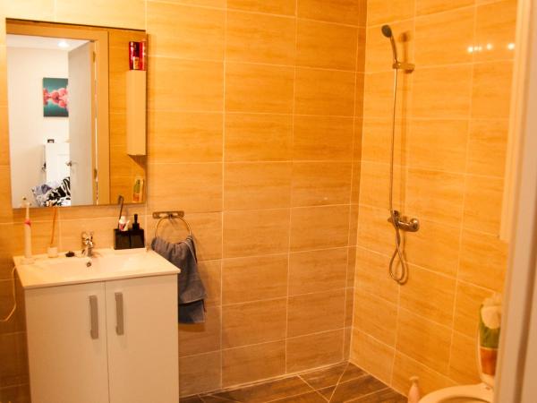 Estudios Bilbao Deusto : photo 9 de la chambre appartement