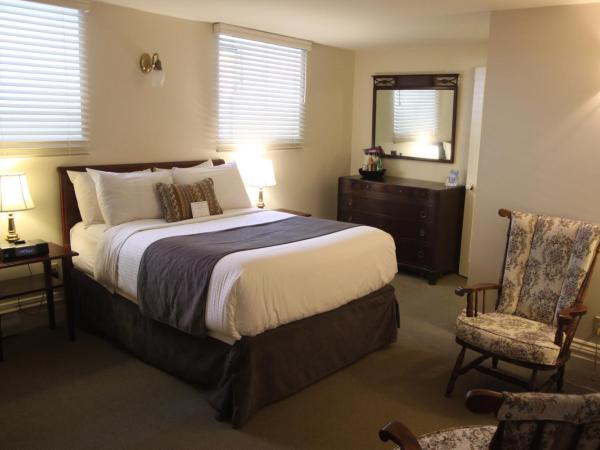 The Halliburton : photo 1 de la chambre chambre double au sous-sol