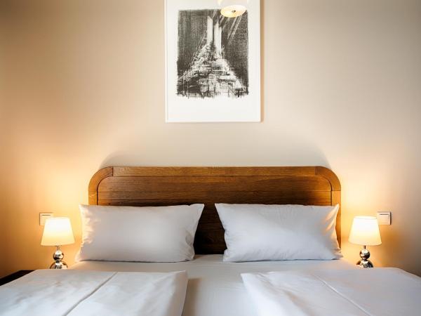 Mondrian Suites Berlin am Checkpoint Charlie : photo 4 de la chambre studio confort