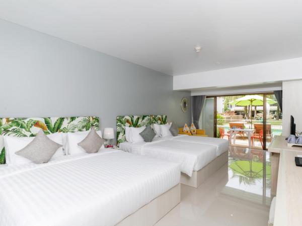 The Briza Beach Resort, Khao Lak SHA Extra Plus : photo 1 de la chambre chambre triple deluxe