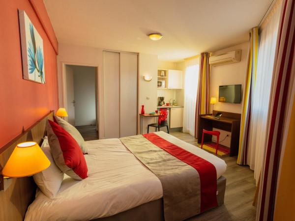 Appart-Hôtel Mer & Golf City Perpignan Centre : photo 8 de la chambre studio double confort avec balcon
