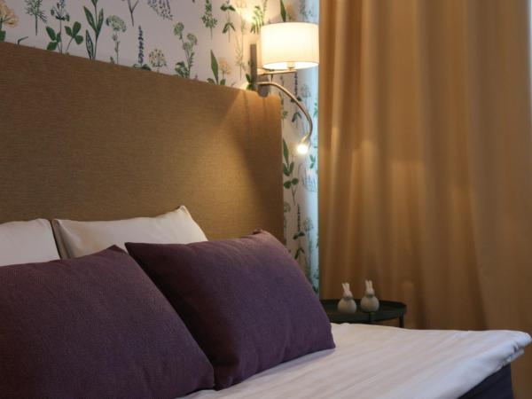 Hotel Aakenus : photo 4 de la chambre chambre triple