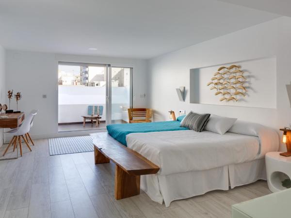 Hotel Alamo : photo 3 de la chambre chambre deluxe double ou lits jumeaux