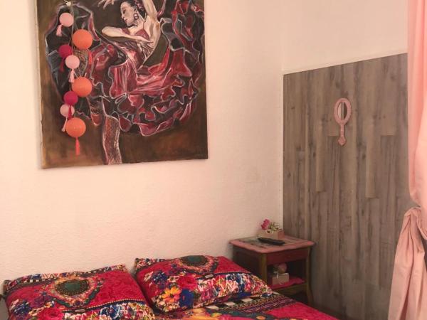 Hôtel restaurant le delta : photo 3 de la chambre chambre double avec salle de bains privative extérieure