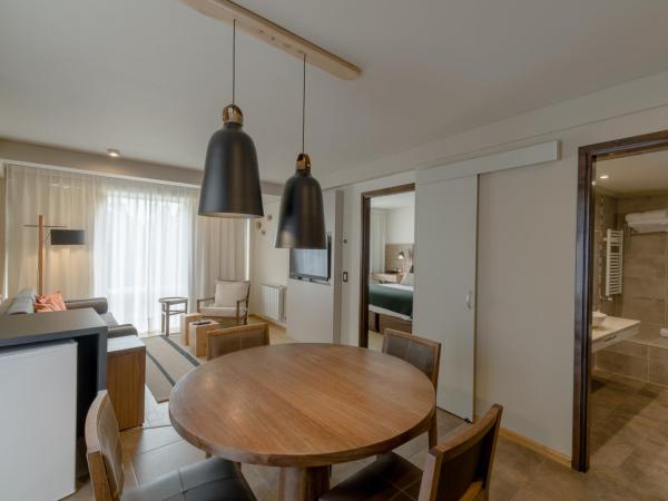 Aguila Mora Suites & Spa : photo 4 de la chambre suite lit queen-size