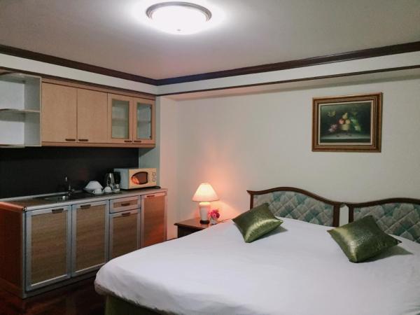 Interchange Tower Serviced Apartment - SHA Extra Plus : photo 2 de la chambre chambre double ou lits jumeaux super deluxe