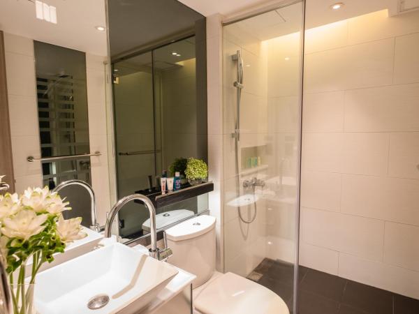 Nathan Hotel : photo 10 de la chambre chambre lit queen-size nathan