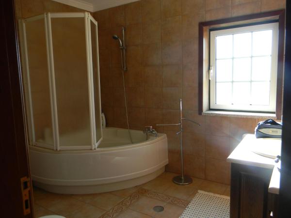 Casa Estrada da Guia : photo 1 de la chambre chambre double