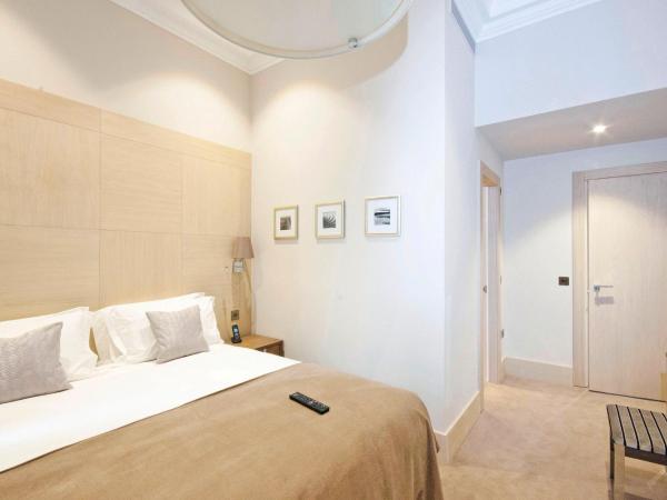 Claverley Court Apartments Knightsbridge : photo 7 de la chambre appartement 3 chambres de luxe avec balcon