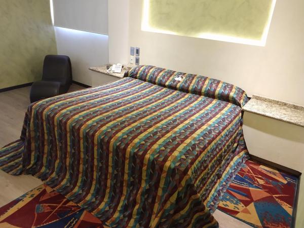 Hotel Siesta del Sur : photo 2 de la chambre suite