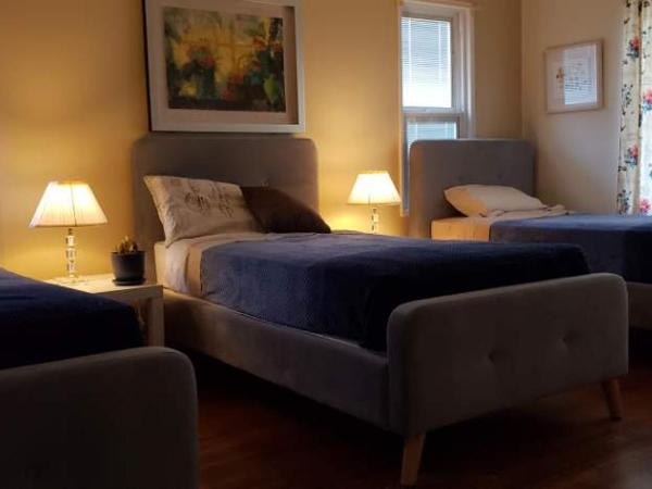 MyStayLA : photo 2 de la chambre lit simple dans dortoir pour femmes