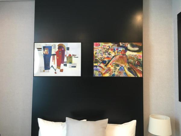 Hotel Senne : photo 4 de la chambre chambre double avec salle de bains privative