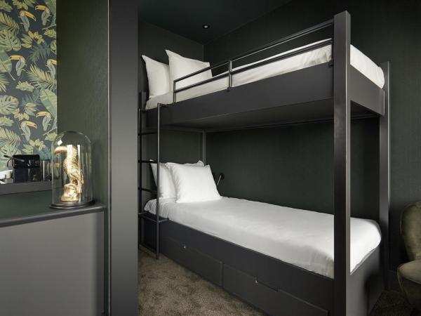 Van der Valk Hotel Amsterdam - Amstel : photo 2 de la chambre suite familiale