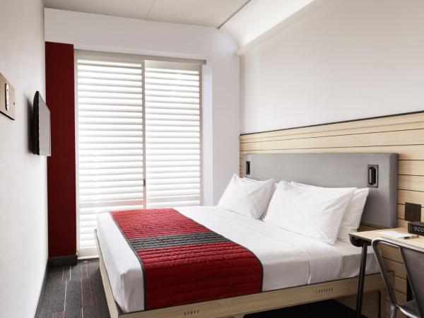 Pod Times Square : photo 1 de la chambre hébergement pod lit queen-size