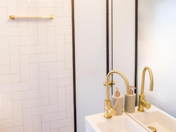 Bayhaven Lodge : photo 10 de la chambre chambre côté jardin