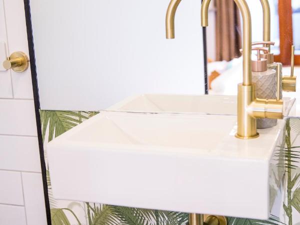 Bayhaven Lodge : photo 7 de la chambre chambre côté jardin