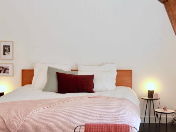 huisalfons : photo 8 de la chambre chambre double avec salle de bains privative