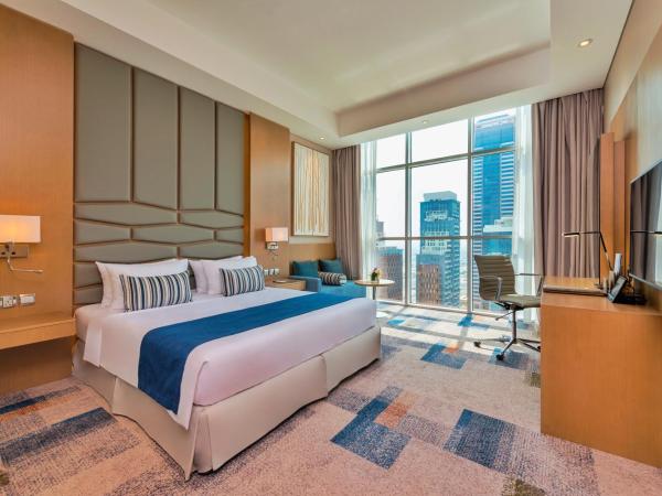 Canal Central Hotel Business Bay : photo 3 de la chambre chambre deluxe avec accès gratuit plage privée de l'hôtel à palm - jumeirah - vue partielle sur baie