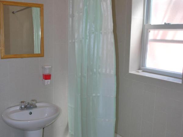 Bowery Grand Hotel : photo 7 de la chambre chambre simple standard avec salle de bains commune