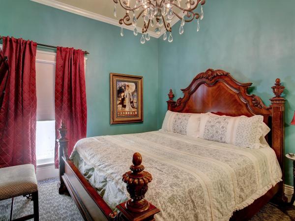 Sara's Inn on the Boulevard : photo 2 de la chambre chambre lit king-size
