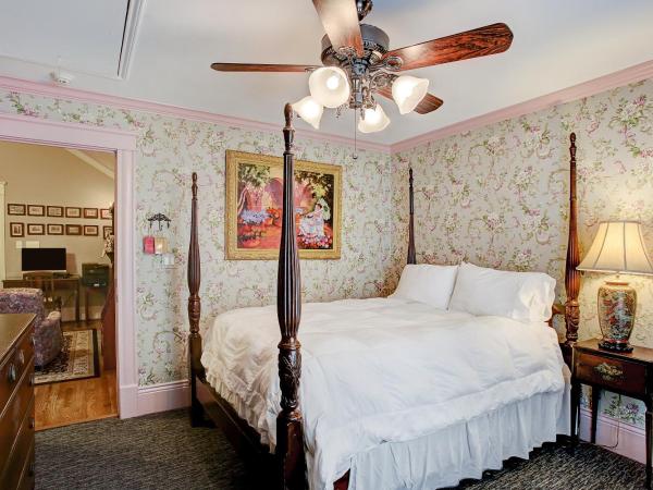 Sara's Inn on the Boulevard : photo 6 de la chambre chambre lit queen-size