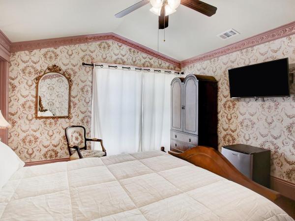 Sara's Inn on the Boulevard : photo 3 de la chambre chambre lit queen-size