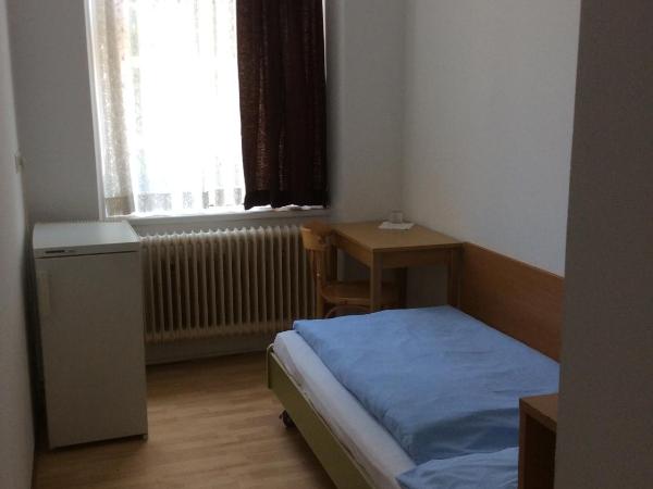 Hotel Pribitzer : photo 2 de la chambre chambre simple - vue sur jardin