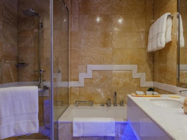 Stella Di Mare Dubai Marina Hotel : photo 6 de la chambre deluxe twin room with city view (free shuttle bus to the beach and marina mall)