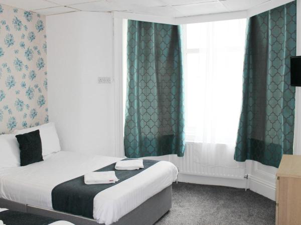 Calypso hotel Blackpool : photo 9 de la chambre grande chambre familiale