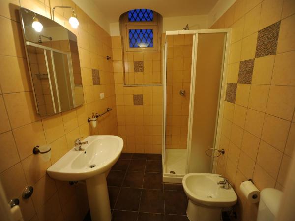 Barone Bed and Breakfast : photo 8 de la chambre chambre triple classique - vue sur mer