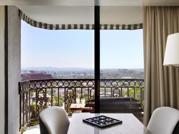 The London West Hollywood at Beverly Hills : photo 2 de la chambre suite crown