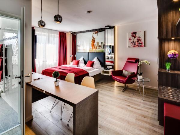 Star Apart Hotel Sachsenhausen : photo 2 de la chambre chambre double