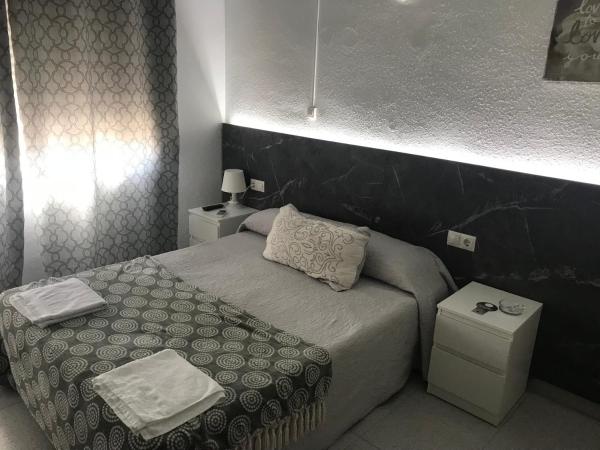 Pensión Barlovento : photo 6 de la chambre chambre double avec salle de bains privative