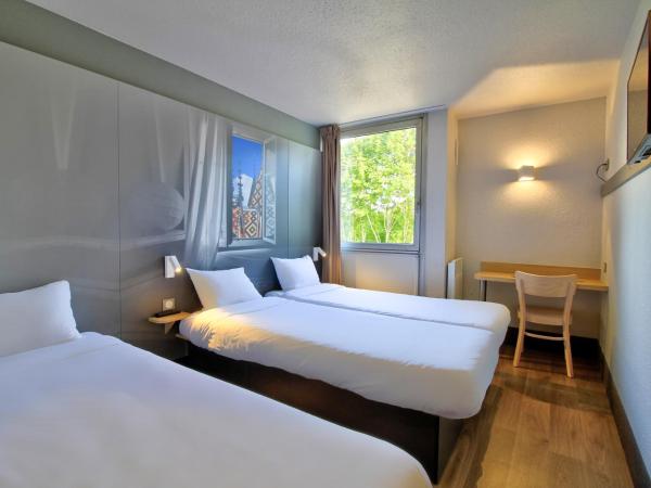 B&B HOTEL Beaune Sud 1 Palais des Congrès : photo 7 de la chambre chambre triple classique