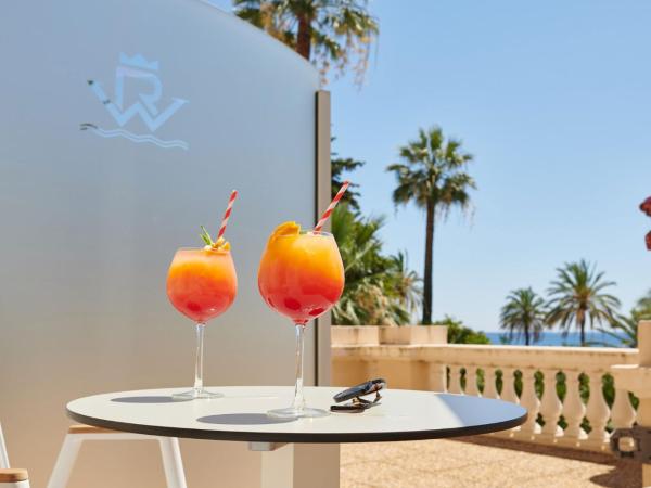 Hôtel Vacances Bleues Royal Westminster : photo 4 de la chambre chambre double avec terrasse