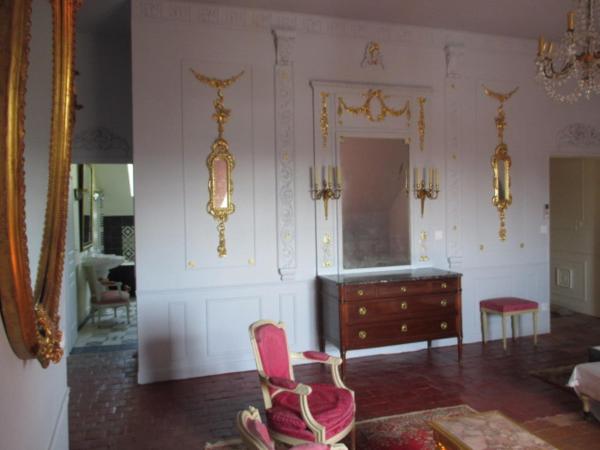 castel de la comtesse : photo 1 de la chambre chambre familiale suprieure