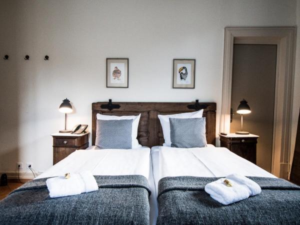Hotel Hoheneck- self check-in : photo 1 de la chambre chambre double ou lits jumeaux en libre-service