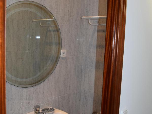 Hostal Rofer : photo 3 de la chambre chambre double