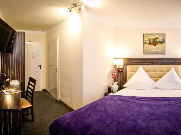 Hotel Famosa : photo 2 de la chambre chambre double standard